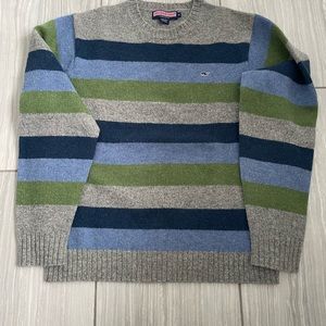Men’s Vineyard Vines sweater. Size Medium.